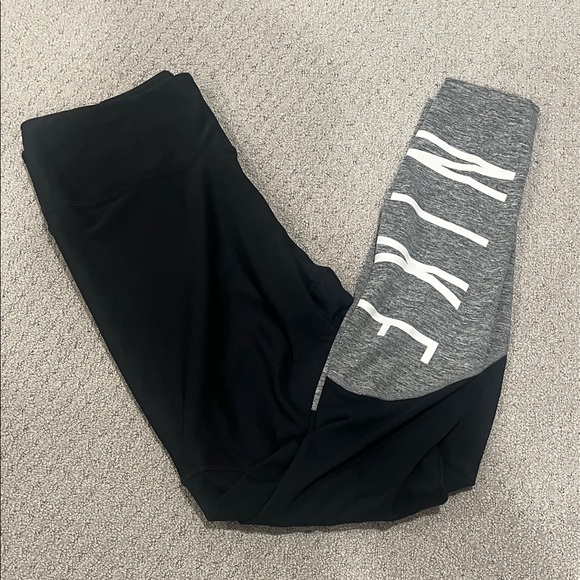 Nike Women’s Black and Gray Leggings With Sheer Fabric Detail - Picture 4 of 6